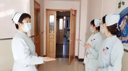 强基础重实践提效能优服务——烟台市牟平区中医医院妇产科病区开展“提高工作效率，应急治疗护理”主题活动