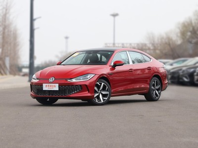 大众凌渡和本田思域哪个发动机好,要颜值还是要配置