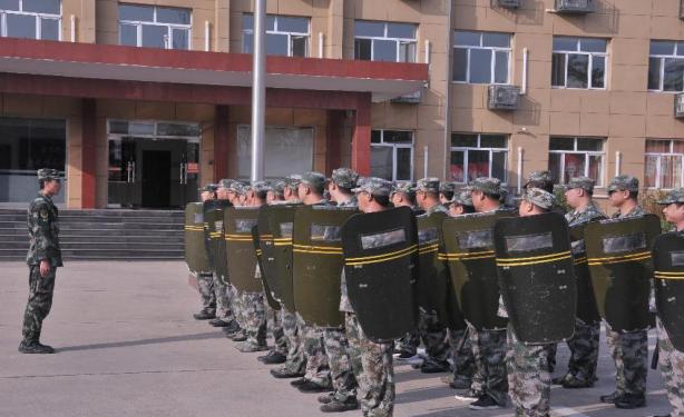 致敬战友们的图片,致敬战友的古诗句