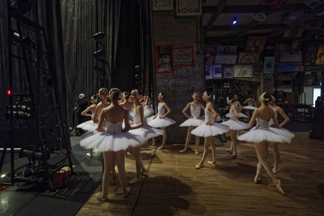 看展览感受变迁参观感想,参观看今朝展厅后的感想