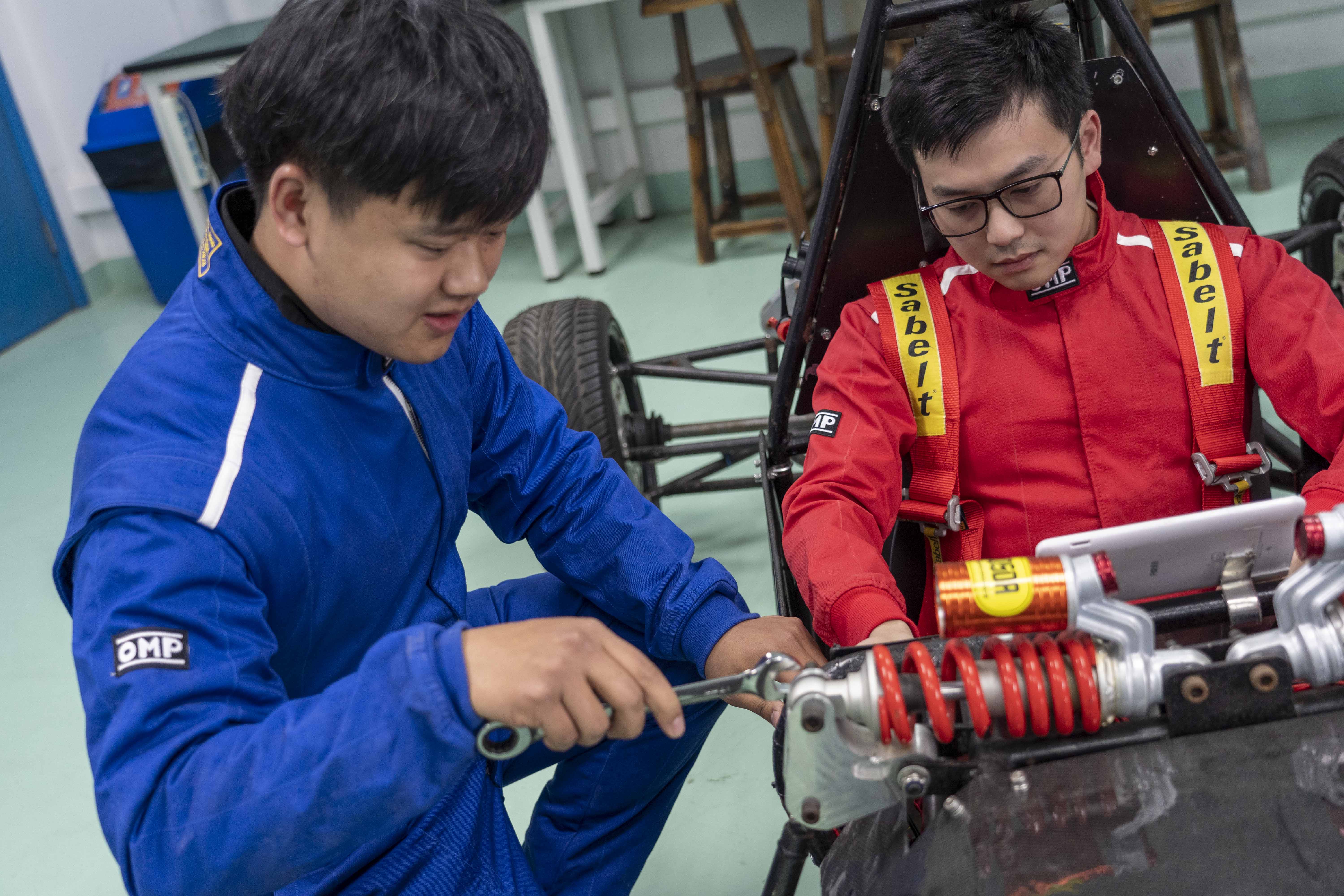 入选福布斯年度under30榜单,福布斯中国30under30榜单