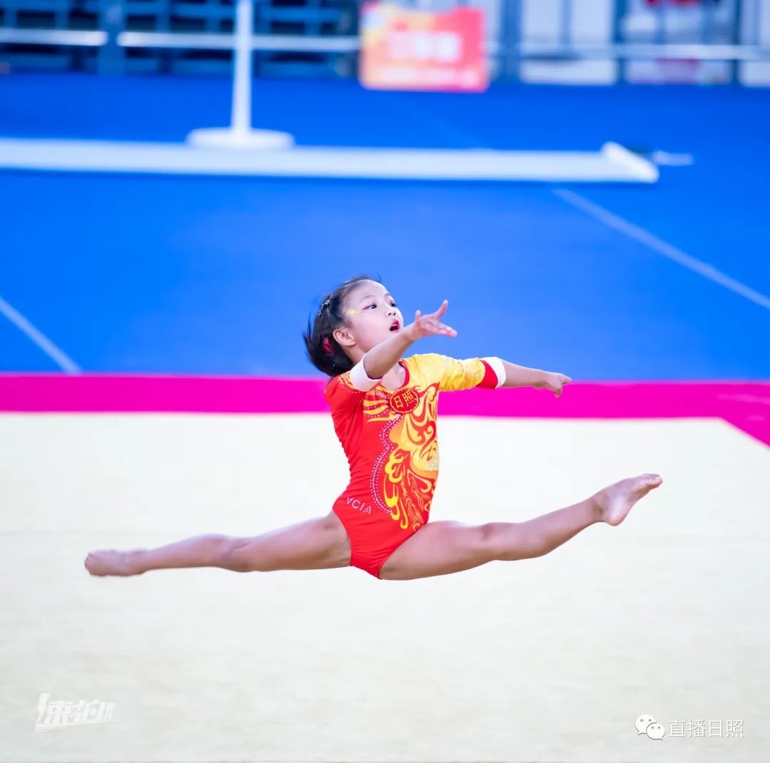 浜偣灞曠ず姣旇禌,浜偣灞曠ず瑙嗛