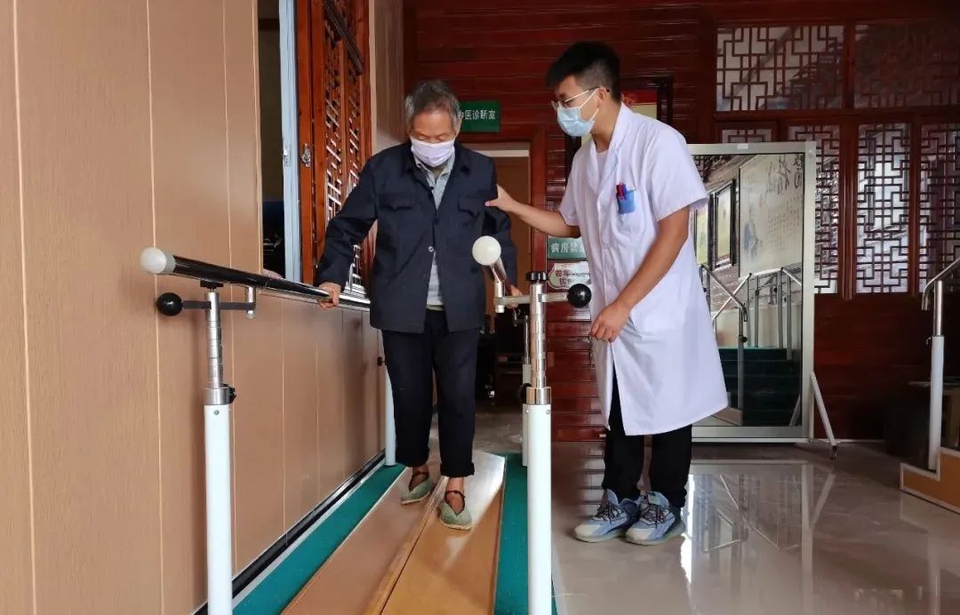 芒市：“家门口”的中医馆服务群众“零距离”