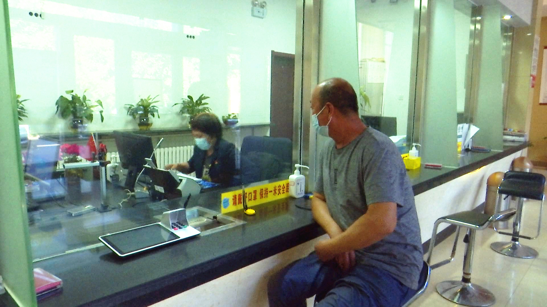 深入田间地头确保夏粮颗粒归仓,不误好农时确保夏粮颗粒归仓