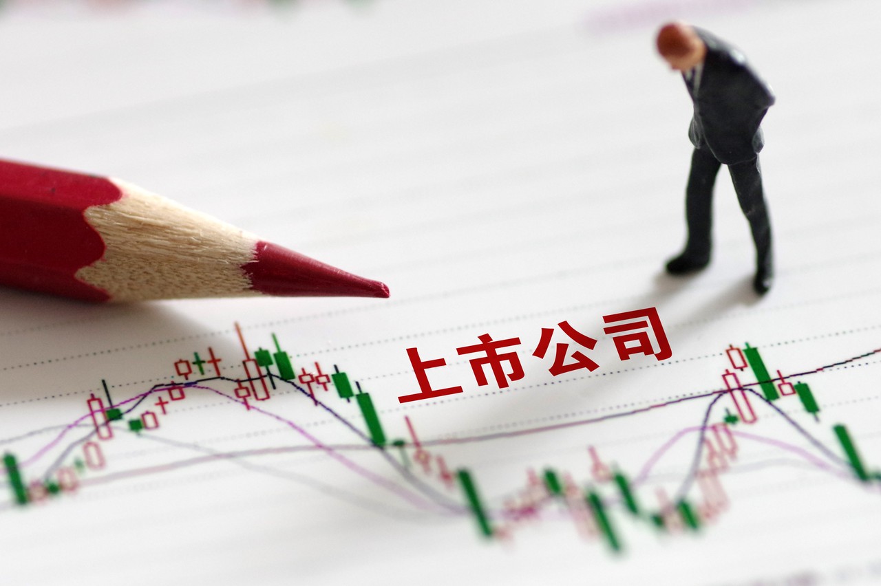 浪莎官宣郎朗夫妇代言,郎朗吉娜被浪莎取消合约