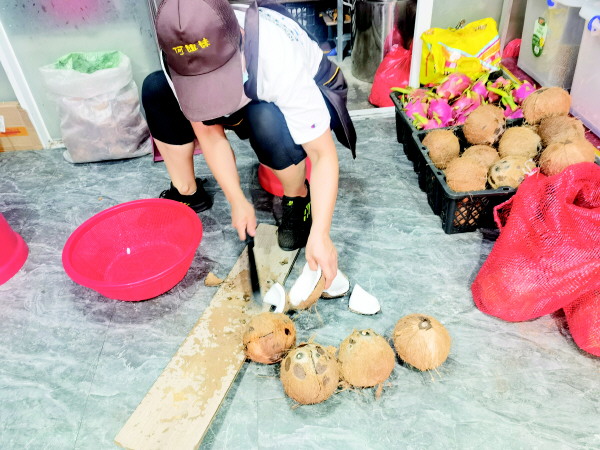 桂林清补凉店适合开在什么地方,桂林买一送一海南椰奶清补凉