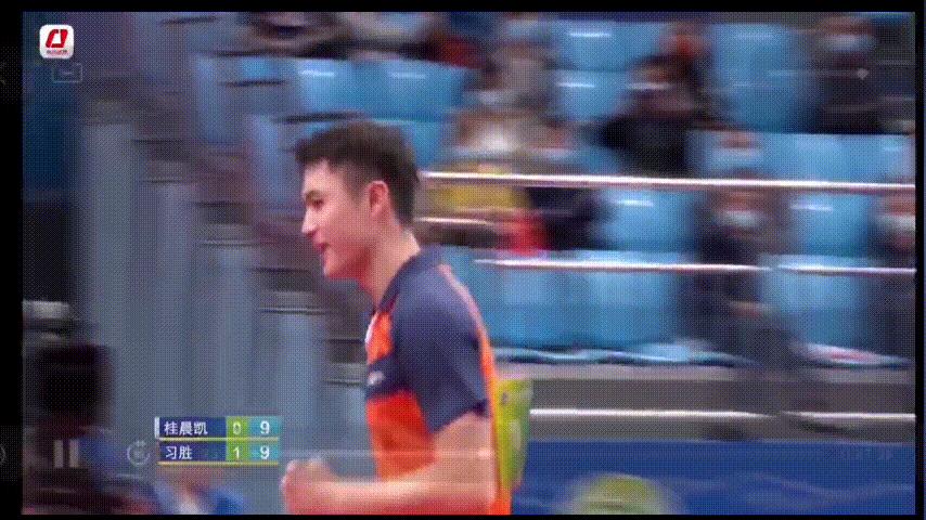 马龙与国内运动员交手,和马龙比赛的是谁