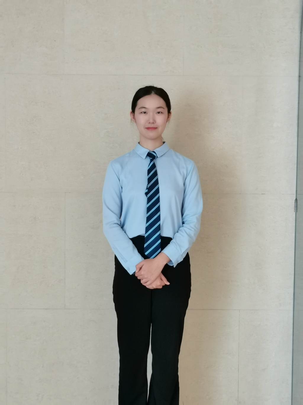 餐厅员工烫伤顾客怎么处理,饭店服务员烫伤客人怎么赔偿