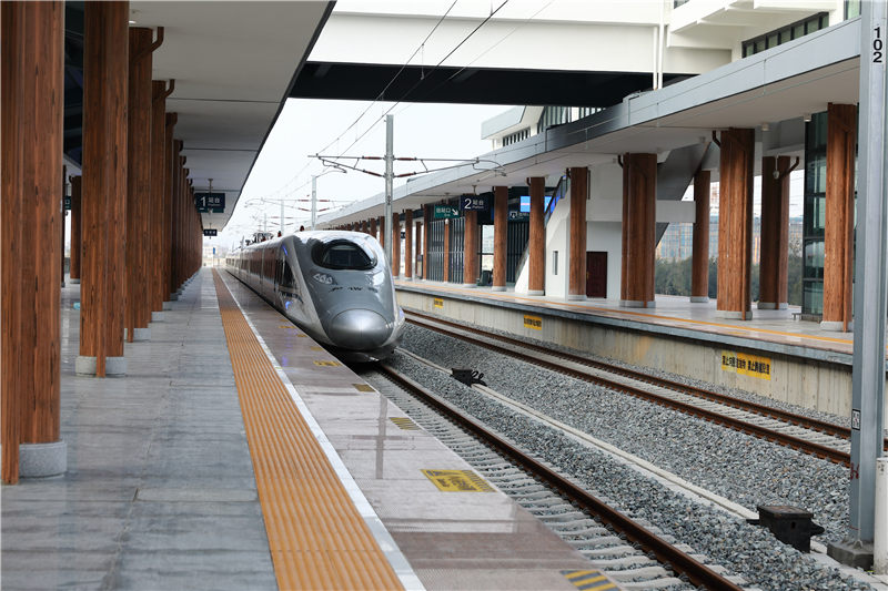 铁四院：智能交通建设领跑者为高铁“插上”智能化“翅膀”