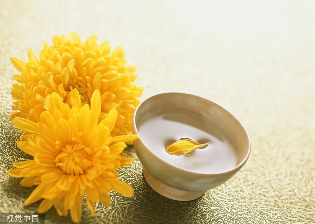 今日重阳战地什么分外香,今日重阳节港股休市一天