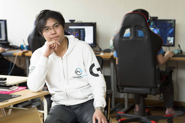 这支“中二谐星”外卡战队，为何却能拿到最多的21家赞助商｜B面S12