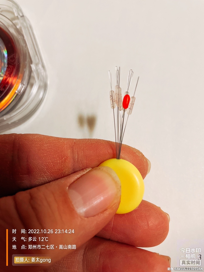 钓鱼主线不打结绑法,钓鱼主线连接竿子的绑法