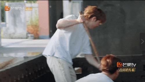 人变得越来越黄是怎么回事,为什么人的精神面貌会变