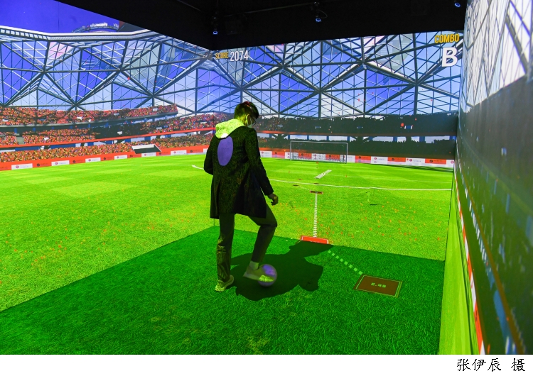 小空间也能成为足球训练场，爱普生基于“科技+本地化”与中国市场共创共赢