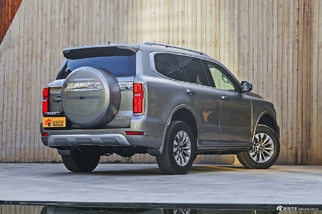 全是硬货完整版,超控好又舒适的硬派越野车