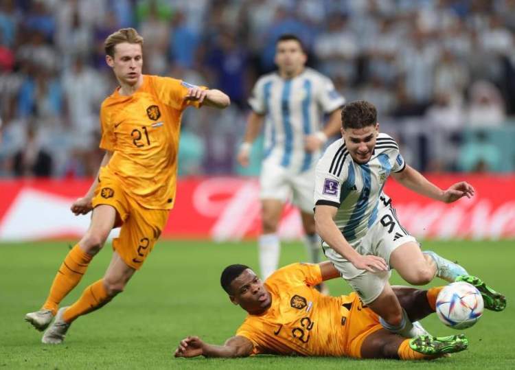 “小公主”本是执法世界杯决赛的头号热门，可惜荷阿大战自毁前程