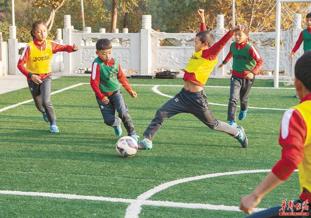 山里娃的梦,山里娃英国足球梦