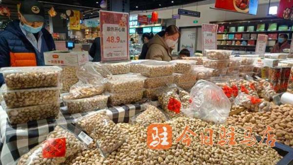 新春走基层回家过年,新春走基层东北农家年货