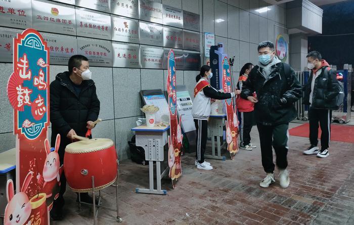 鍏冩皵婊℃弧鐨勬柊瀛︽湡姝ｅ紡鍚埅,鍏冩皵婊℃弧鐨勬柊瀛︽湡姝ｅ紡鍚▼