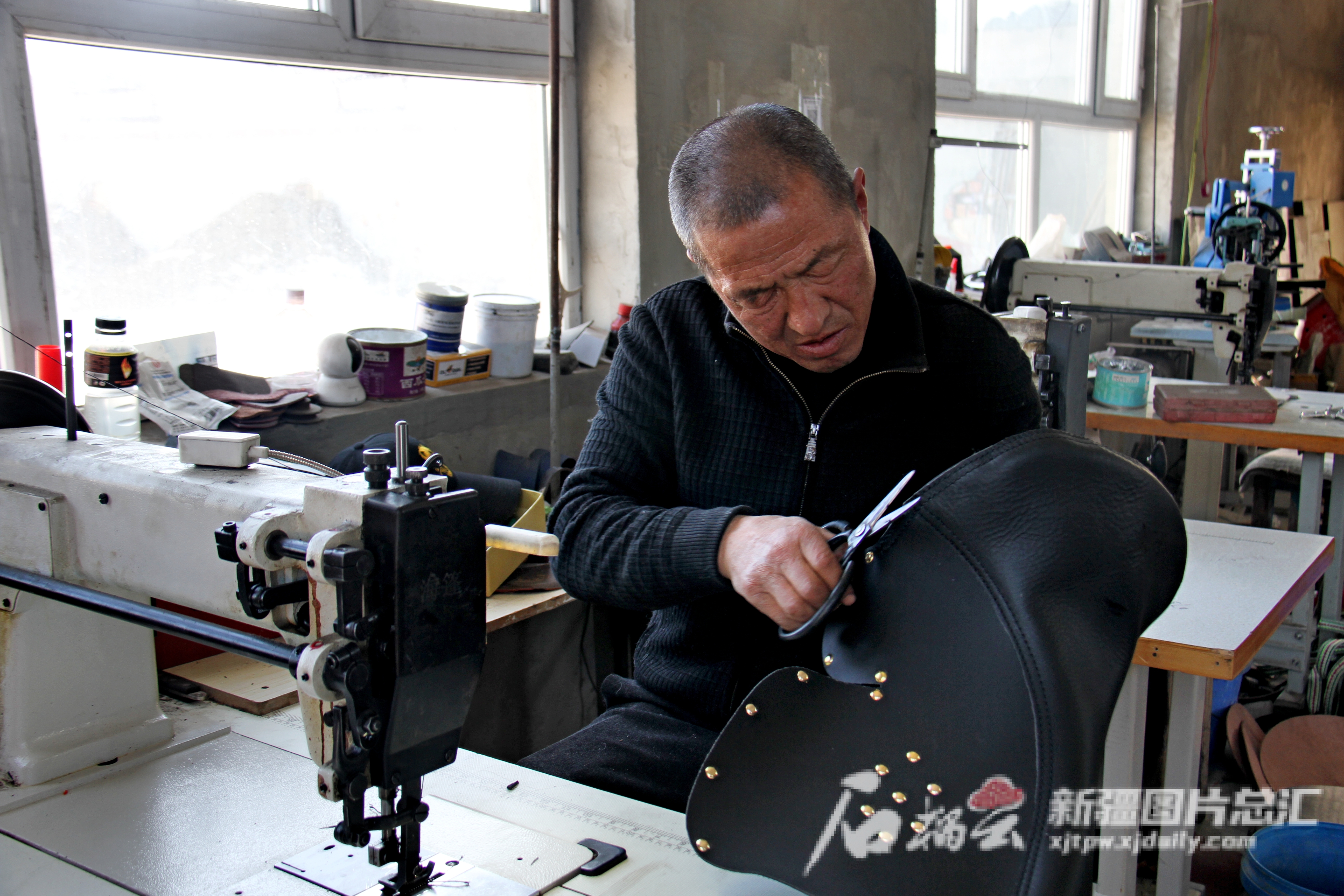 创富故事丨丁学生：让小马鞍变成“致富宝”