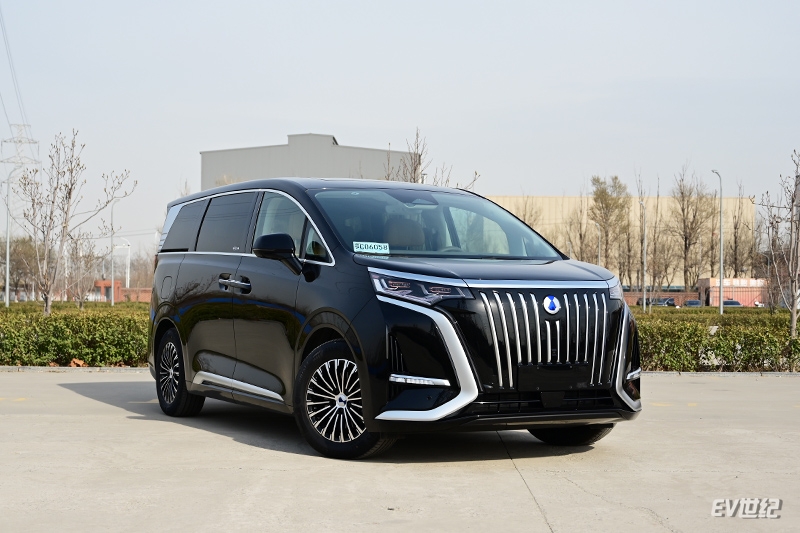 腾势d9纯电版ev试驾,试驾腾势d9EV