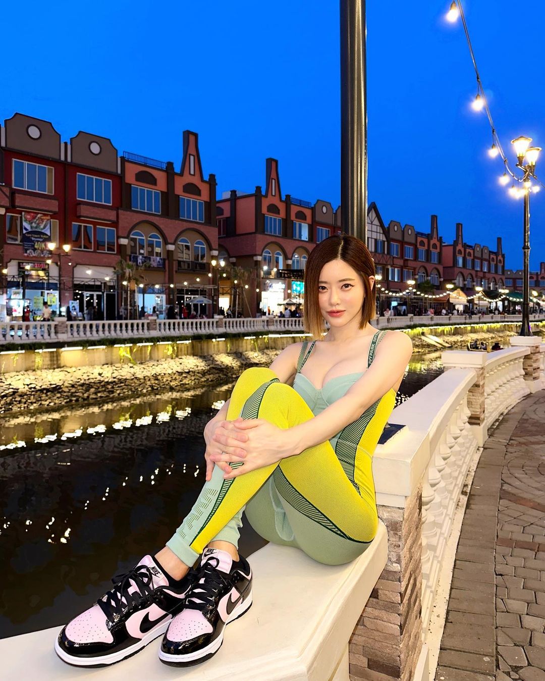 djsoda最新写真,djsoda写真图片