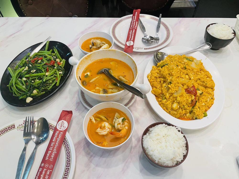 人在泰国旅游视频,人在泰国