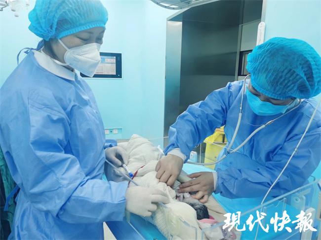 女子患罕见遗传病却生了5个娃,女子患癌症却欲生孩子