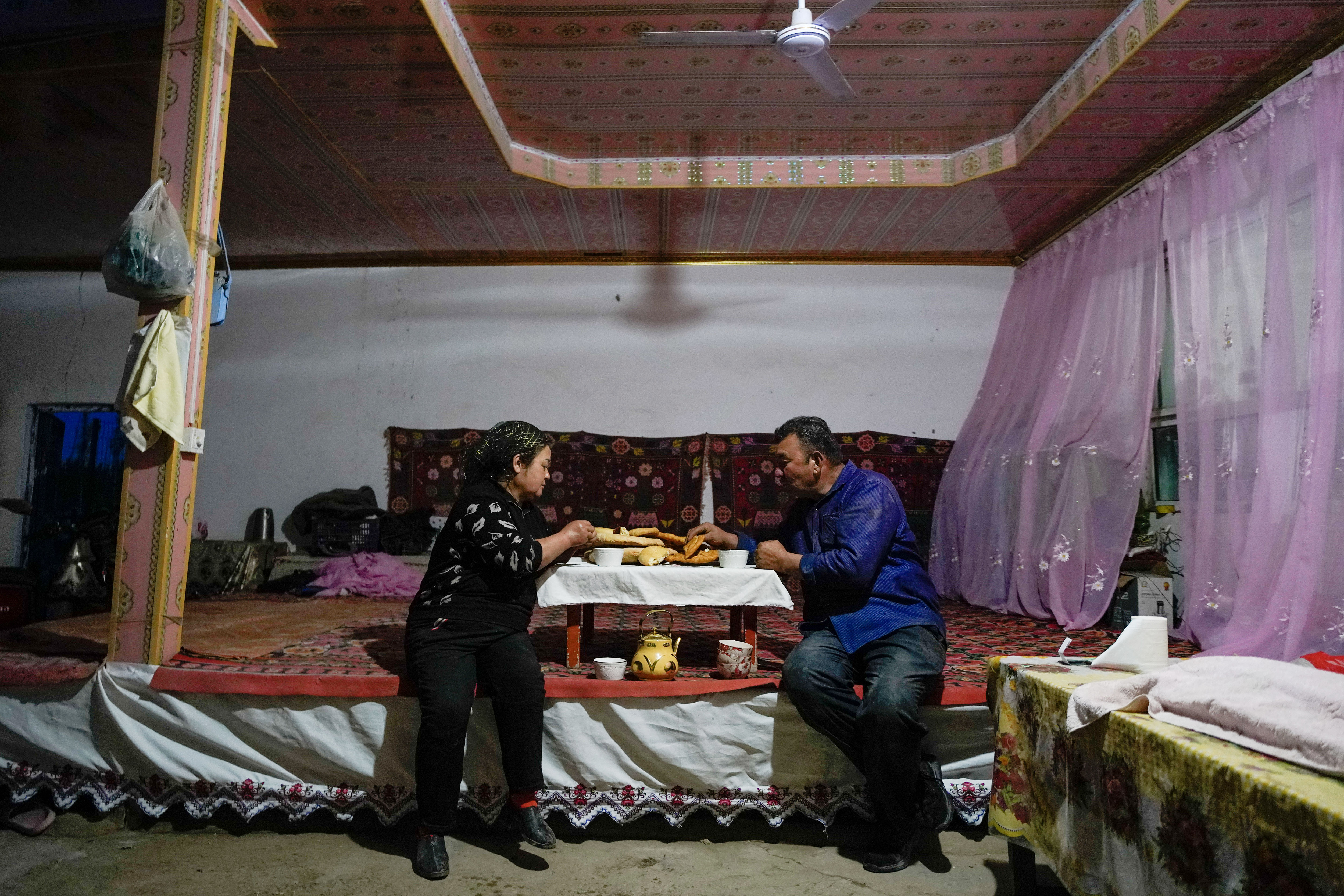 棉花本来的颜色,社会四季的变化