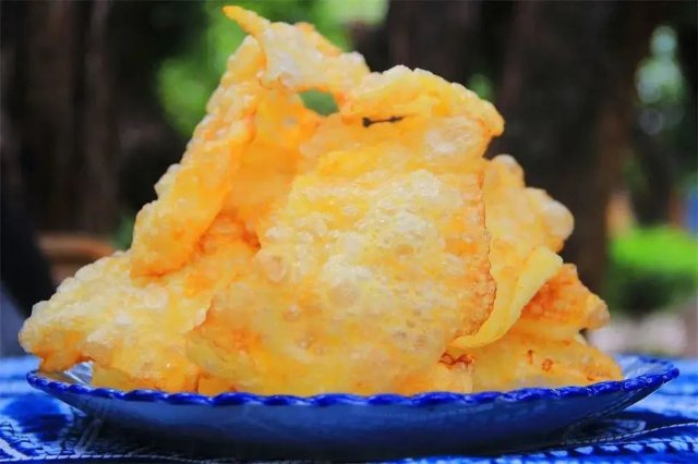 榴莲、兔头贵到上热搜？走，“美食特种兵”带你去云南吃实惠美食