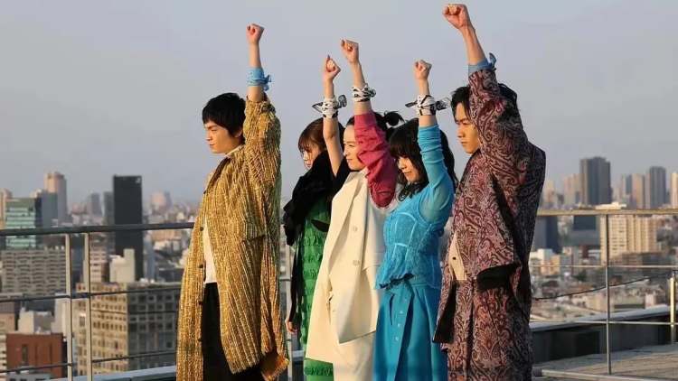 没开玩笑,搭子越多的人越孤独