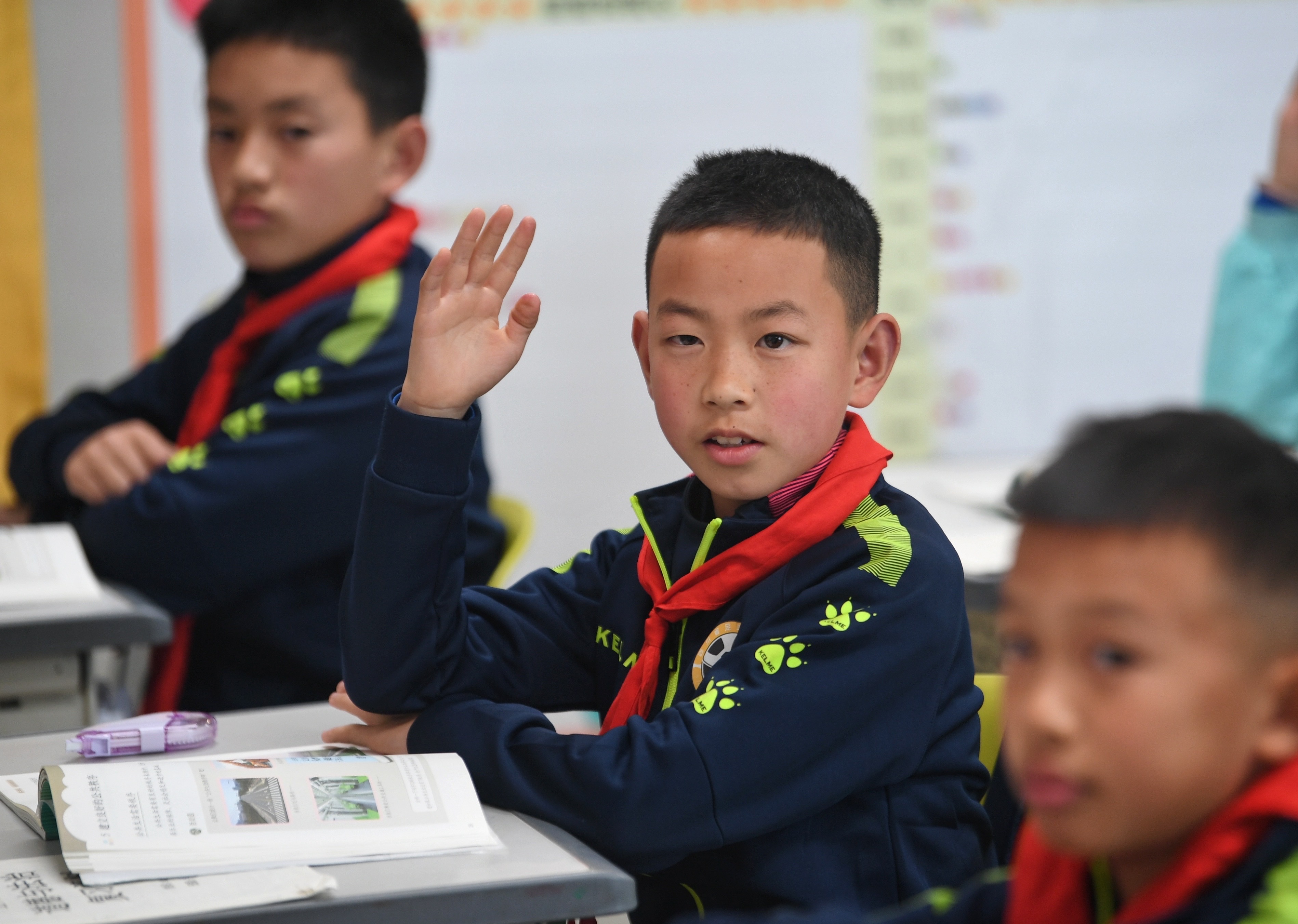 大凉山足球小将火了,足球大凉山