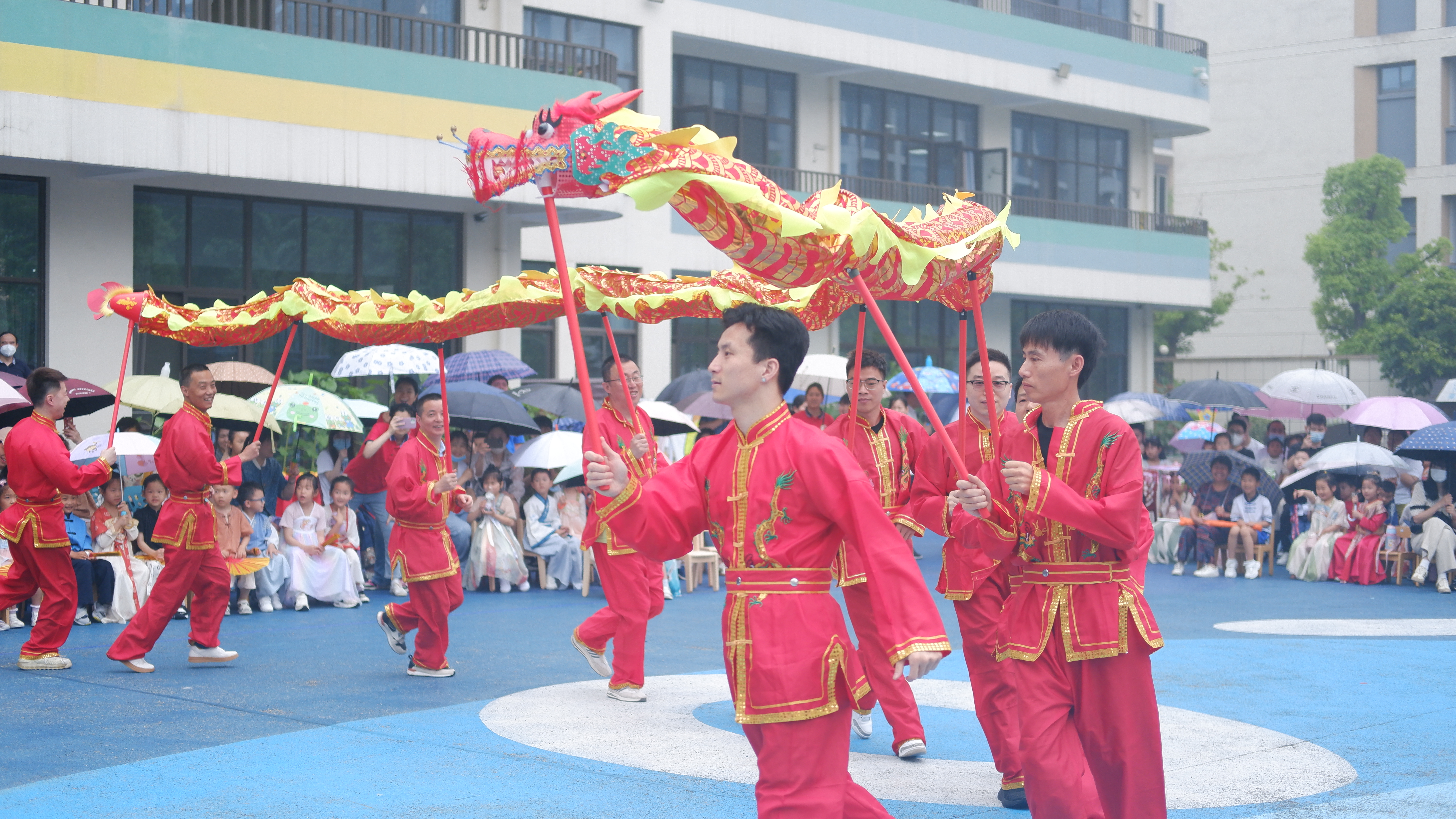 把运动馆搬进幼儿园,中国宋代汉服运动