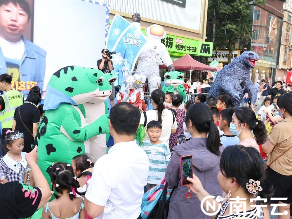 六一节义卖系列活动,六一义卖活动圆满成功