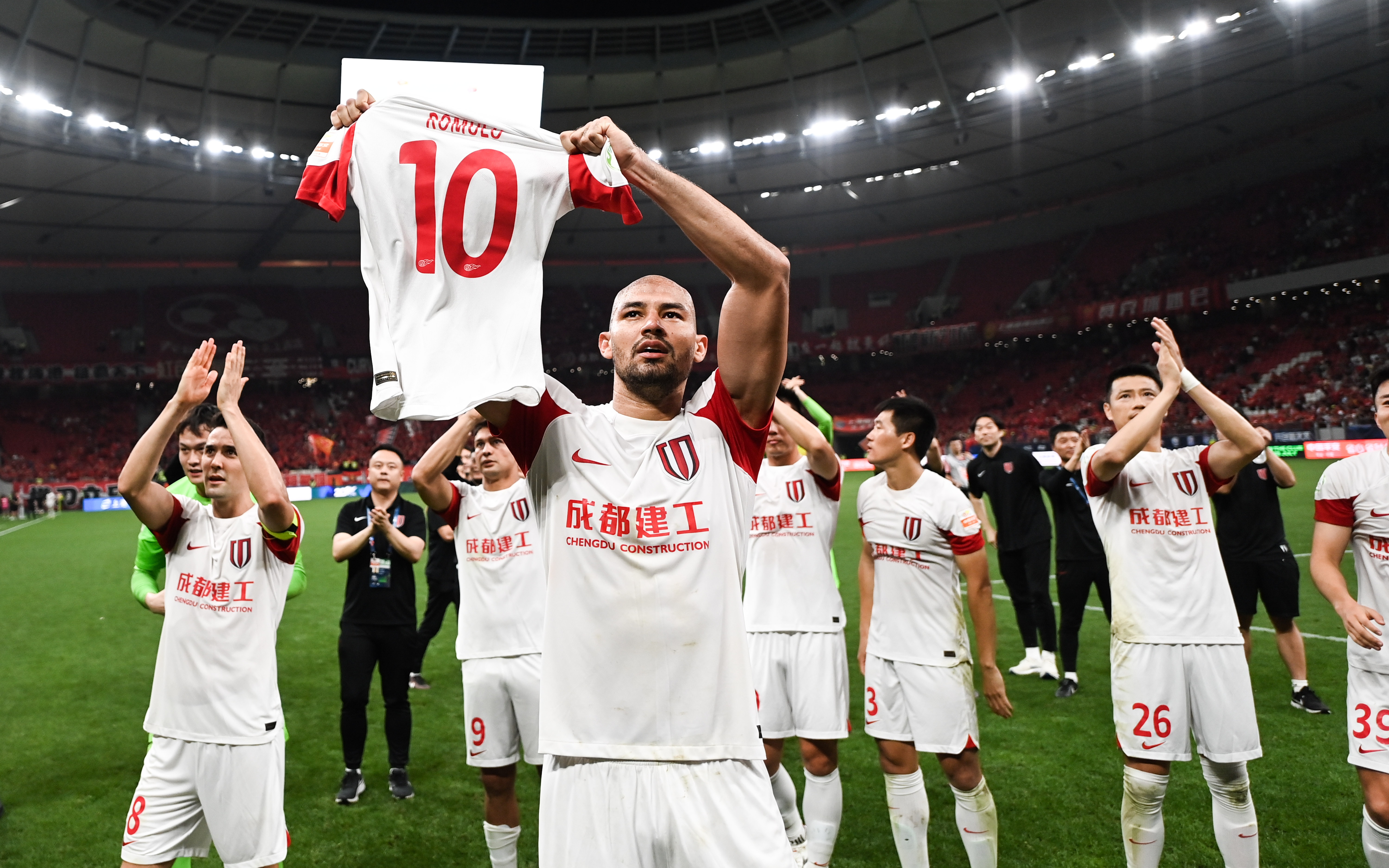 中超榜首大战海港落败，不败球队仅剩蓉城和津门虎