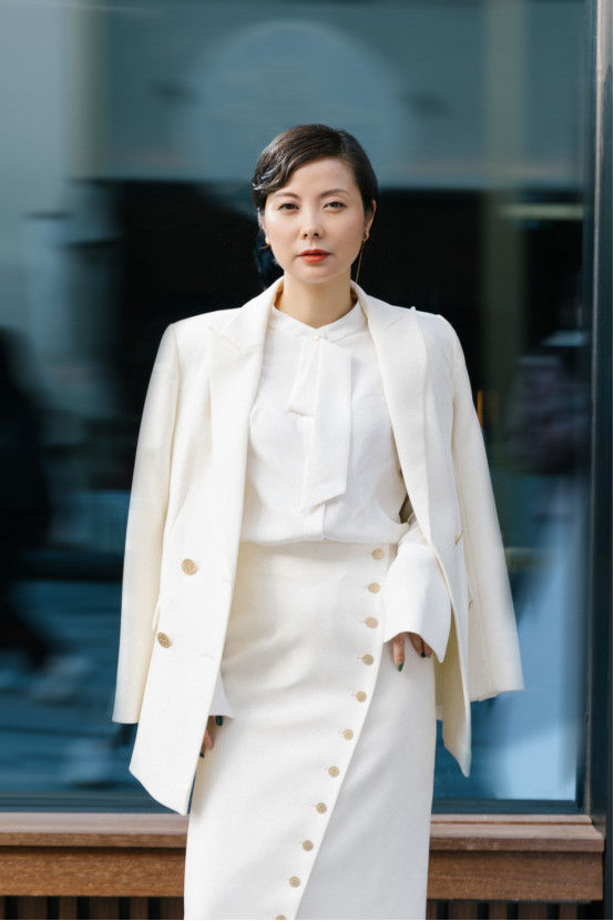 艺之卉时尚集团董事长,艺之卉设计师