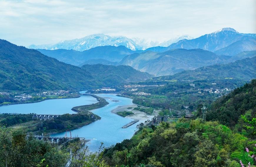 早安丨三星堆*物文**再次实现跨坑“拼合”