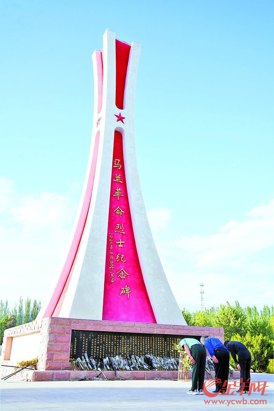 重返马兰——“战斗在罗布泊的广东人”时隔数十年回到“蘑菇云升起的地方”