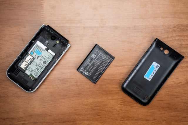 诺基亚翻盖功能机2660flip,2023诺基亚翻盖机