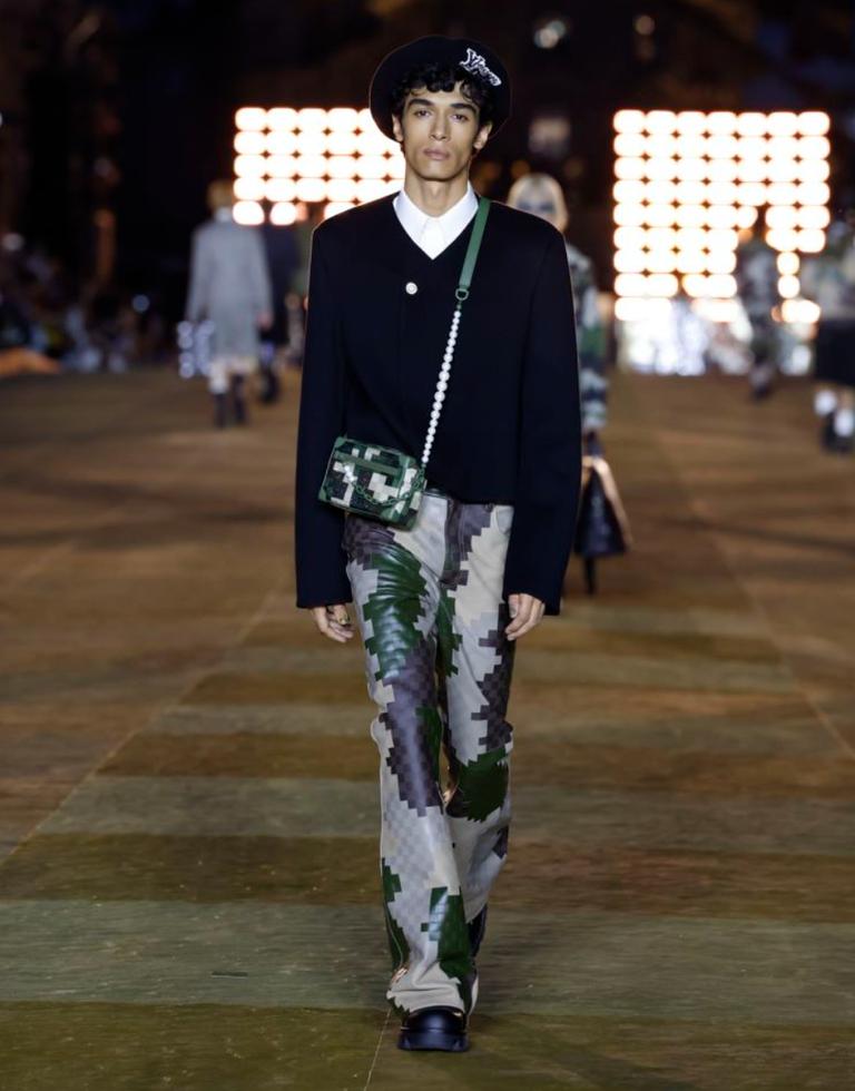 路易威登2024男装秀,路易·威登2022男士新款