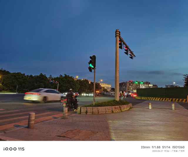 iqoo11s属于高端旗舰机吗,iqoo11s是旗舰吗