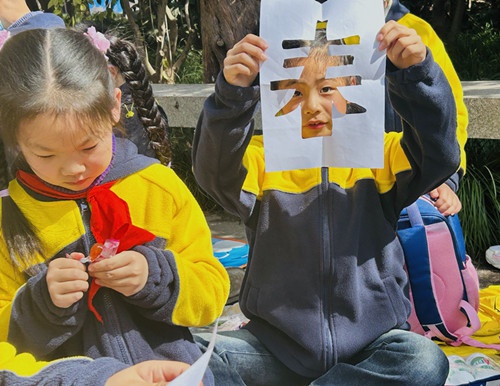 探寻春色，乐享春趣——梅岭小学开展春游研学活动