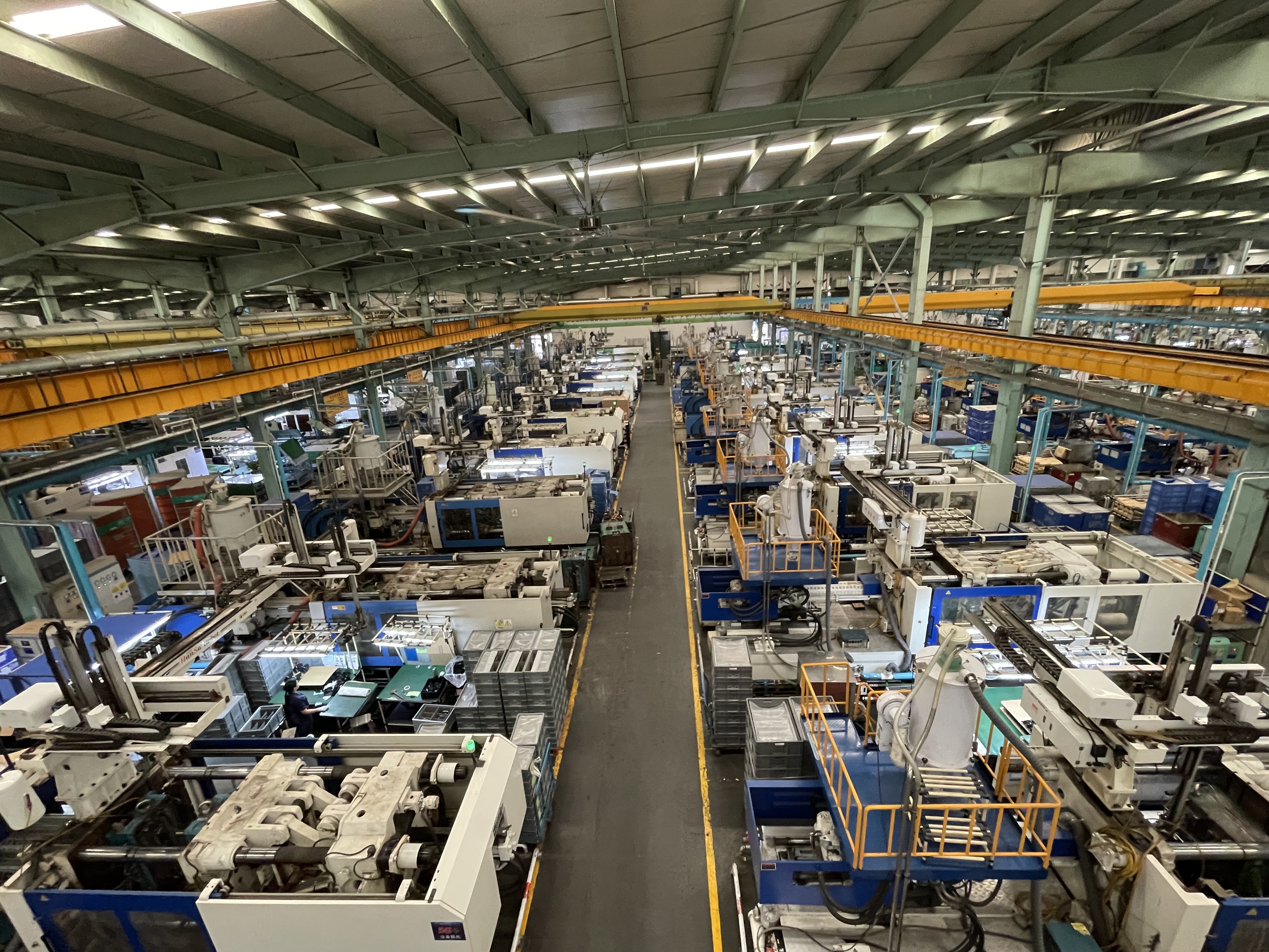 李江南调研企业复工复产情况,罗光钊调研指导企业复工复产工作