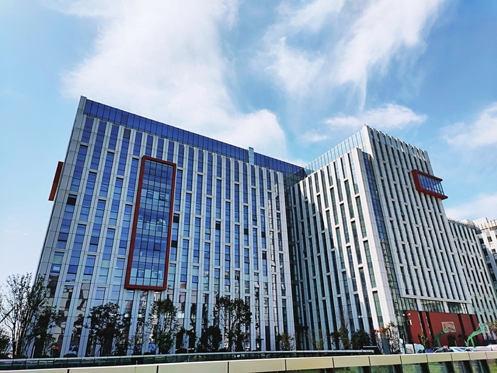 趵眼|“首家”“第一”频出，济南医药为何这么强？