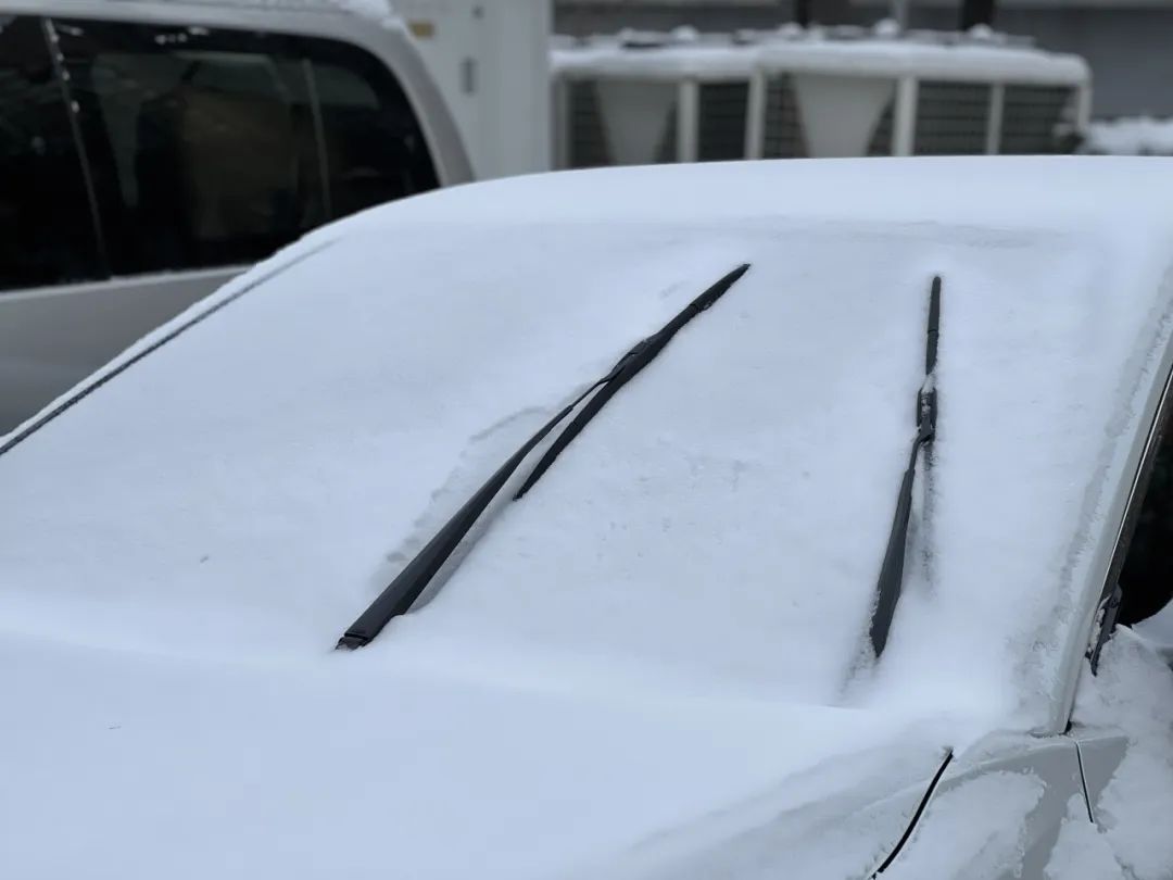 车被冻住怎么处理,车子被冻住了怎么解决