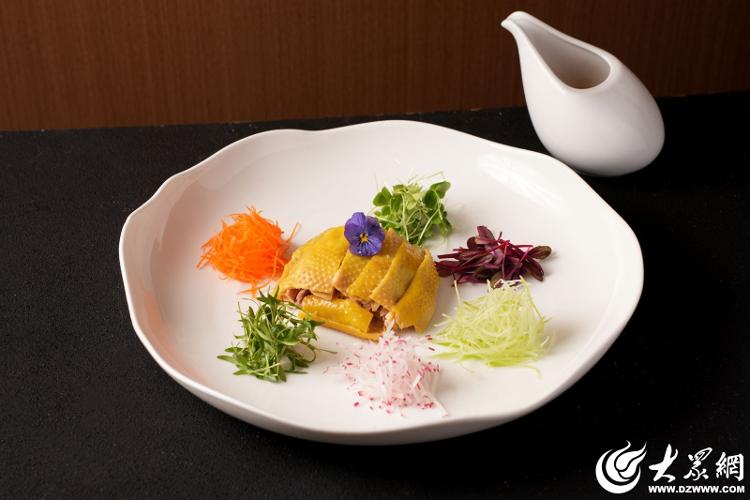 心海餐饮旗下东方白鹳·礼宴餐厅举办春季品鉴会：品味东营春韵传承鲁菜匠心