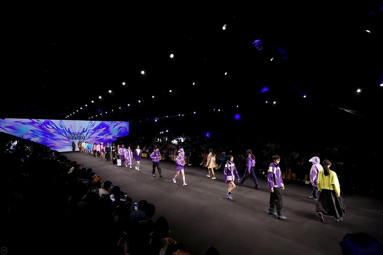 2024上海时装周闭幕秀明星,2023上海时装周全场最亮点