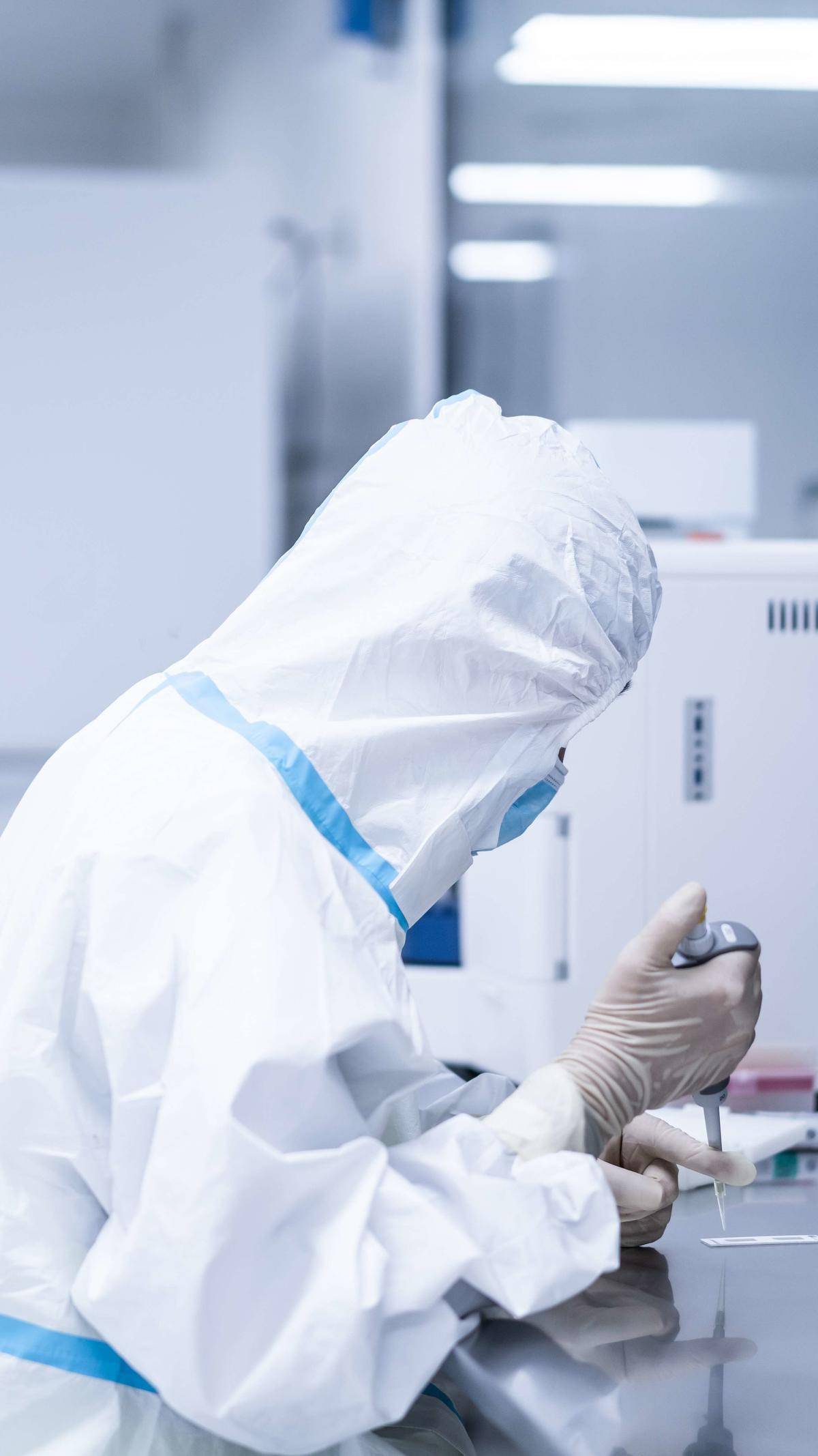 新春走基层丨全球首创！湖北药企发力眼科“孤儿药”