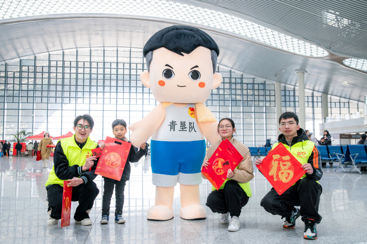 春运面孔让你回家的路更温暖,春运返乡他们用心温暖回家路