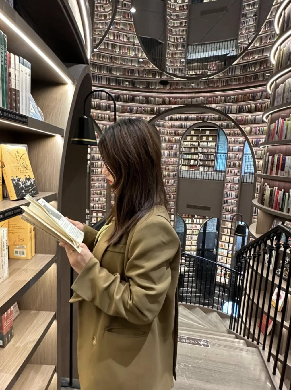 裸辞后的我现状,自由撰稿人真实收入